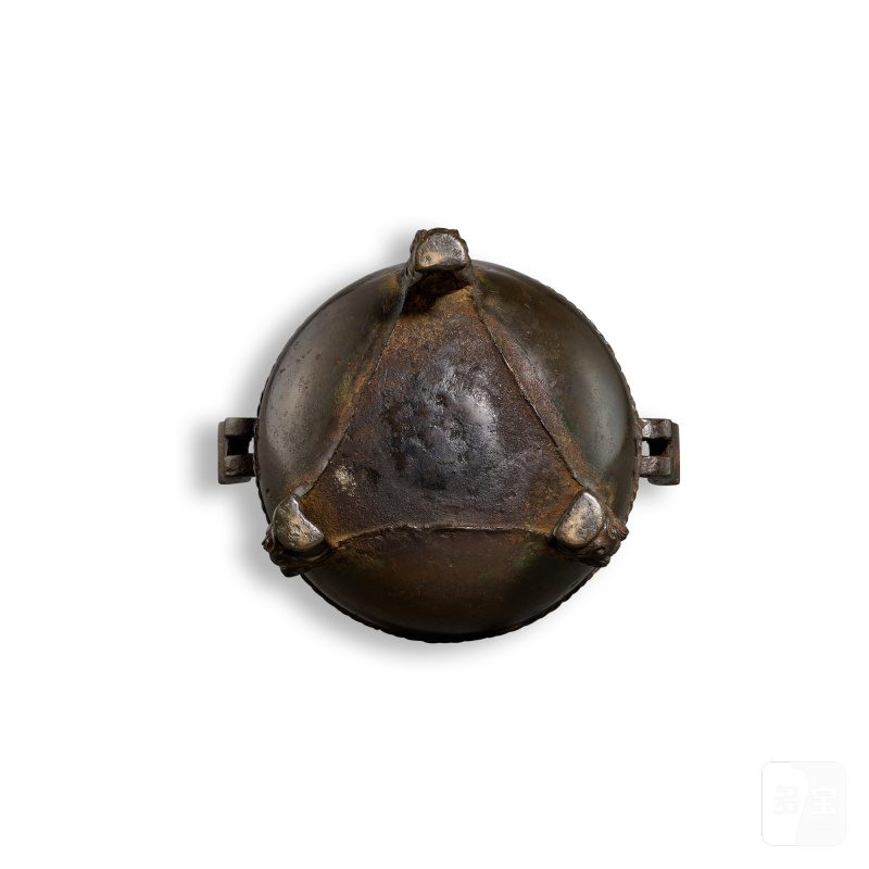 A bronze archaistic ritual food vessel and cover, ding, Song - Yuan dynasty | 宋至元 青銅仿古圓鼎 - 图3